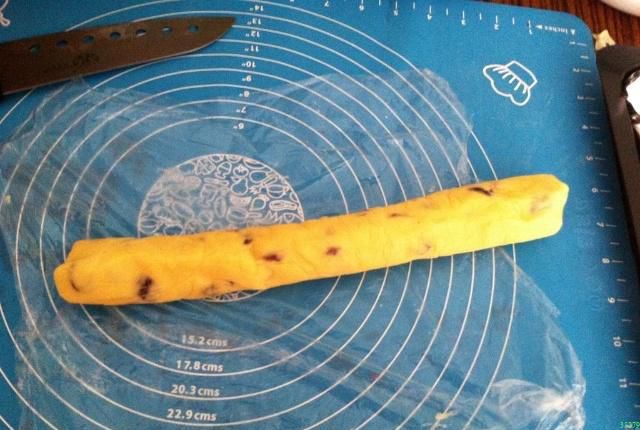 零失败的蔓越莓饼干，绝对是孩子们最喜欢的小零食，赶快学起来吧