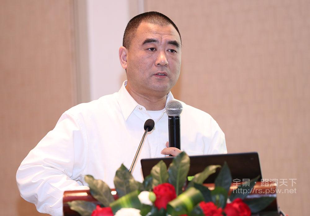 光迅科技副总经理毛浩