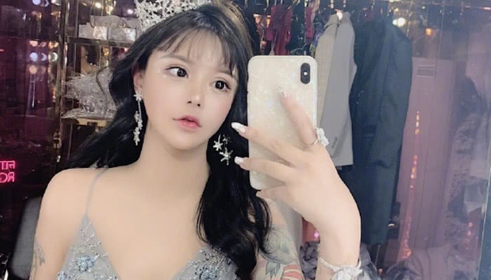 变形计整容少女韩安冉晒孕照,发胖后塑胶感十足,网友看后淡定了