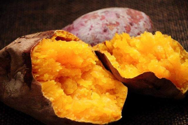 红薯饼干低糖高植物纤维，香脆可口不怕胖，适合家里有小孩的家庭