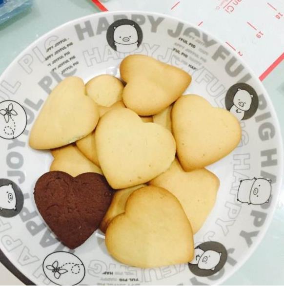 红薯饼干低糖高植物纤维，香脆可口不怕胖，适合家里有小孩的家庭