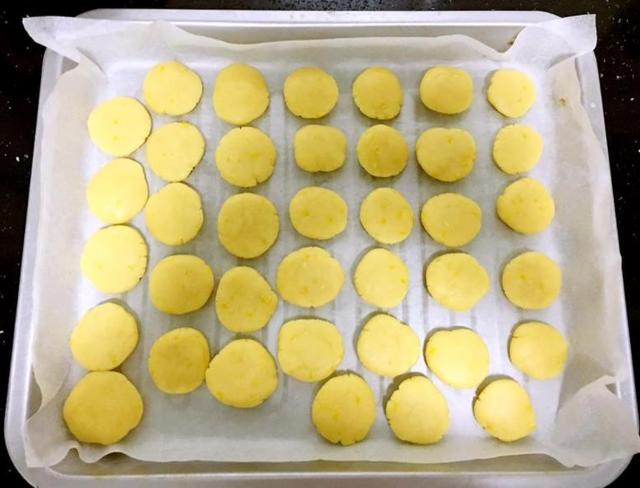 在家制作柠檬饼干,年轻妈妈养颜饼干,3分钟学会步骤简单0失败