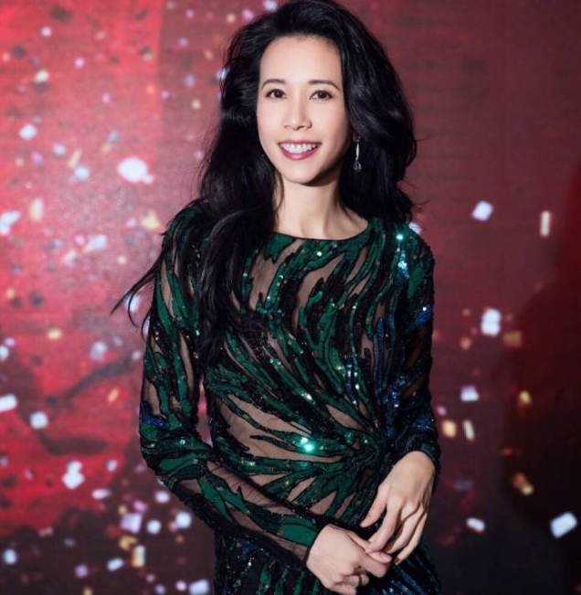 莫文蔚的好身材让人羡慕，看了她的饮食习惯，网友：难怪这么好看