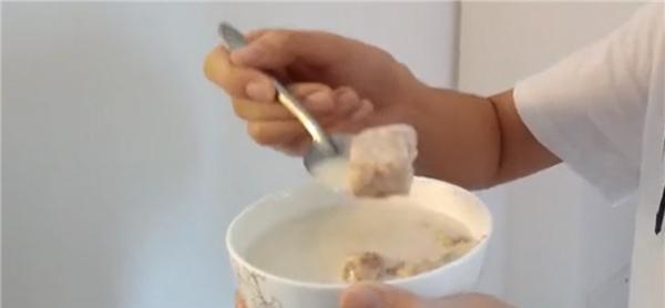 压缩饼干到底是压了多少饼干？煮了30分钟后，再看时愣住了