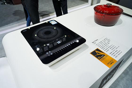 AWE2019 | 展现高端品质 米技厨具带来烹饪乐趣