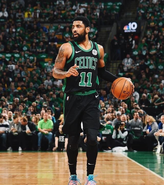 哈登上脚「钢铁侠」！NBA 季后赛球鞋上脚精选