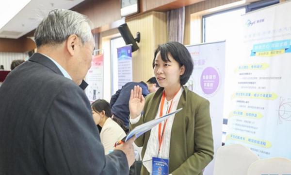 本市将探索创新医疗器械首购订购政府采购模式