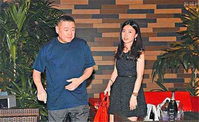 嫁豪门当“生育机器”，无名无分忍了15年，如今获547亿成就传奇