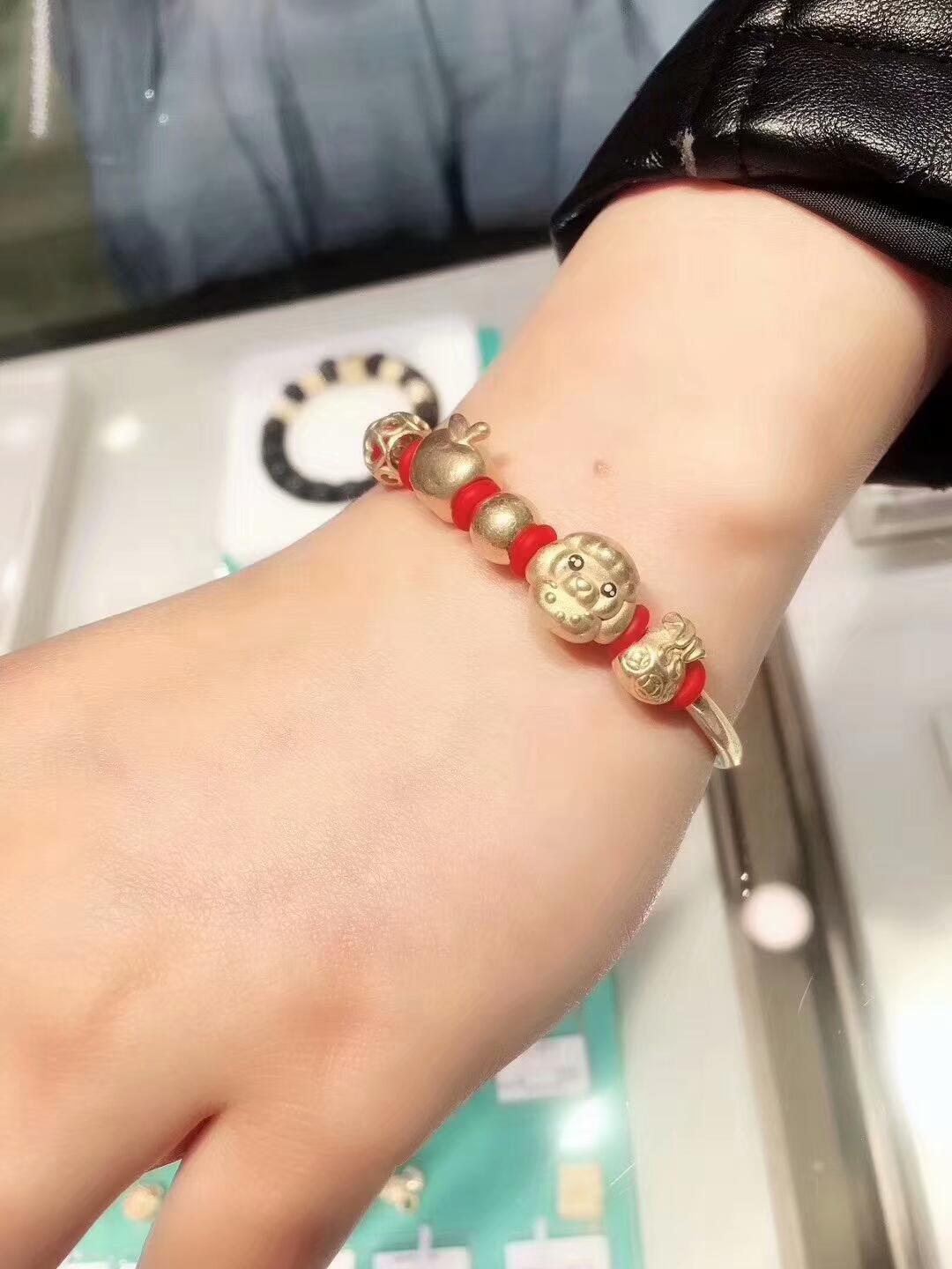 黄金首饰很土，那是你没有选择对款式，这样的款式萌到没有朋友！