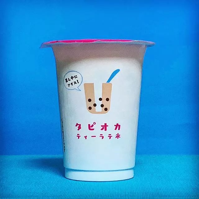 日本全家新出的珍珠奶茶冰吊打市面上的贡茶、鹿角巷和coco！这是要断货的节奏！