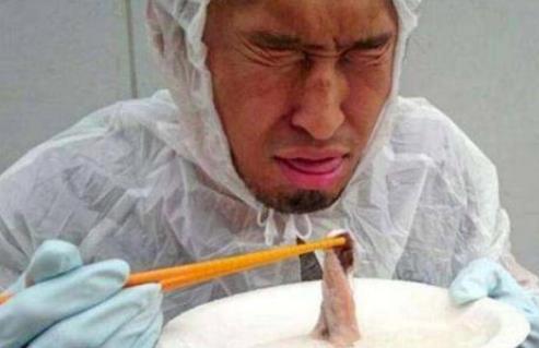 遭人嫌弃的“鲱鱼罐头”，臭还难吃，为何没停产瑞士人吃错了