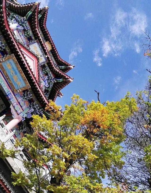 免费！陕西隔壁这座名山烟笼雾锁，如缥缈仙境！西安出发3h可达