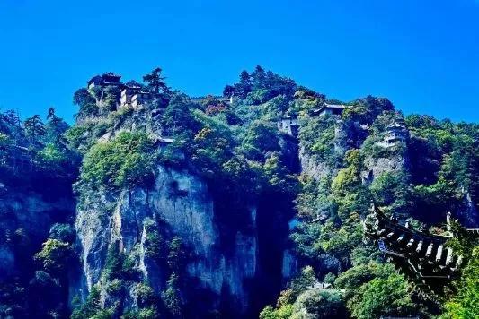 免费！陕西隔壁这座名山烟笼雾锁，如缥缈仙境！西安出发3h可达