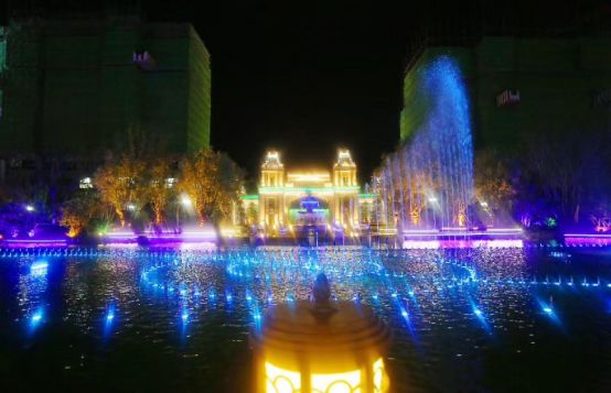菏泽又增一夜晚消夏场所！湖景园林，音乐喷泉，浪漫之夜！