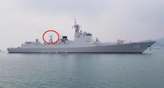 海军又一艘神盾舰试航，舰艉巨大新天线太抢眼，俄忍不住询价购买
