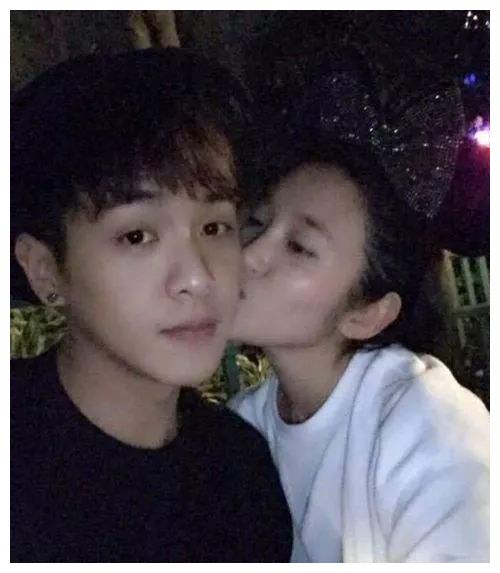 张若昀唐艺昕拍摄婚纱定妆照！回顾8年情史，他们让人又相信爱情~