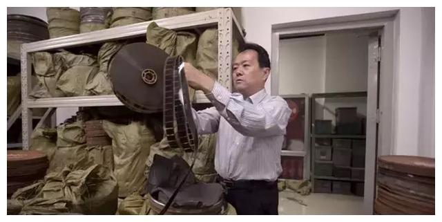 上世纪50年代老式影视器材“藏品”，他全给集齐了…