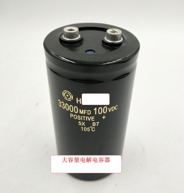 科普短文,超级电容器与普通电容器的区别,走进科技前沿