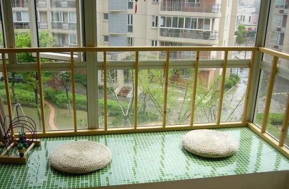 飘窗万万不要铺大理石，聪明人更喜欢装这种代替，省钱美观又个性