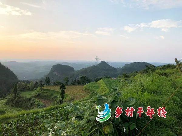 把我的方便面和饼干拿点过来 | 乡村干部报记者《湘西驻村手记(1)》