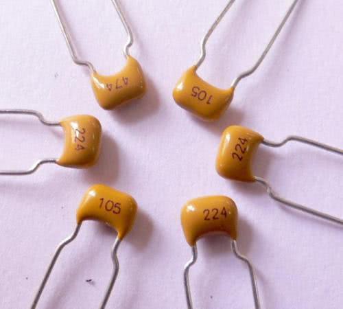 科普小短文,电容器容量读取方法,电容器容量几种标记方法