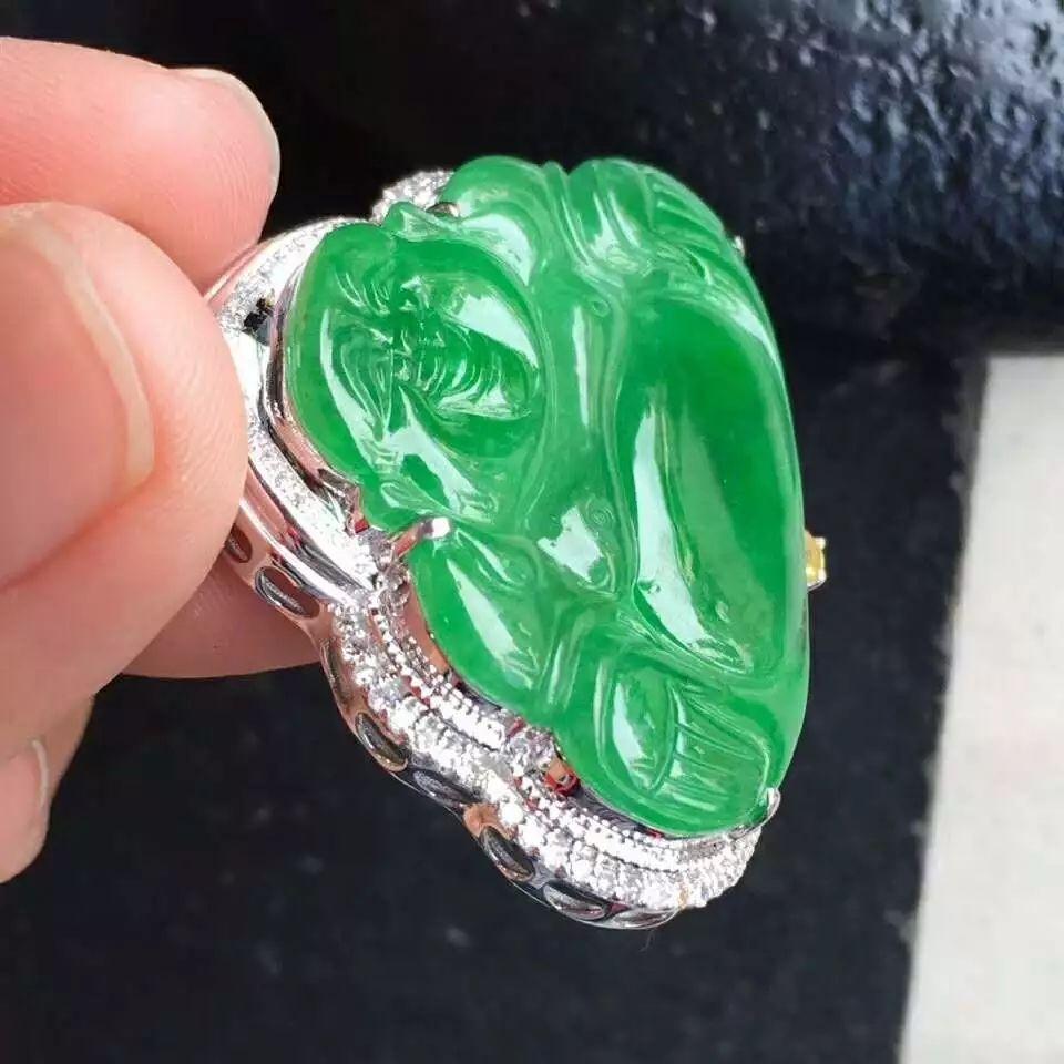 路摊随处可见的大理石，老铁两万血本拿下，成品气的老板咆哮痛苦