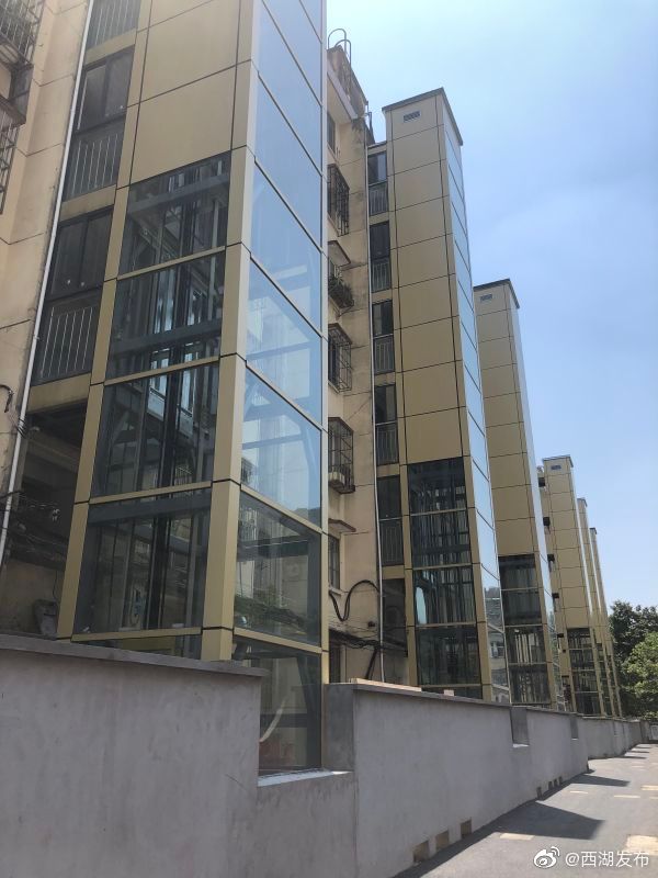 莫干山路79号2、3幢6台加装电梯成为老旧小区成片改造亮点