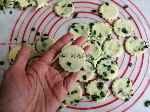 家人爱吃苏打饼干不用买,在家就能做,健康美味,零添加零失败!