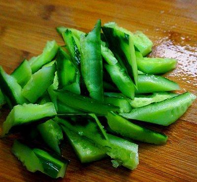 史上最好吃的凉拌腐竹花生米做法