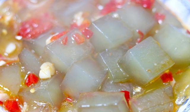 它是天然“下火菜”，天气炎热干燥来一碗，比凉拌黄瓜更过瘾