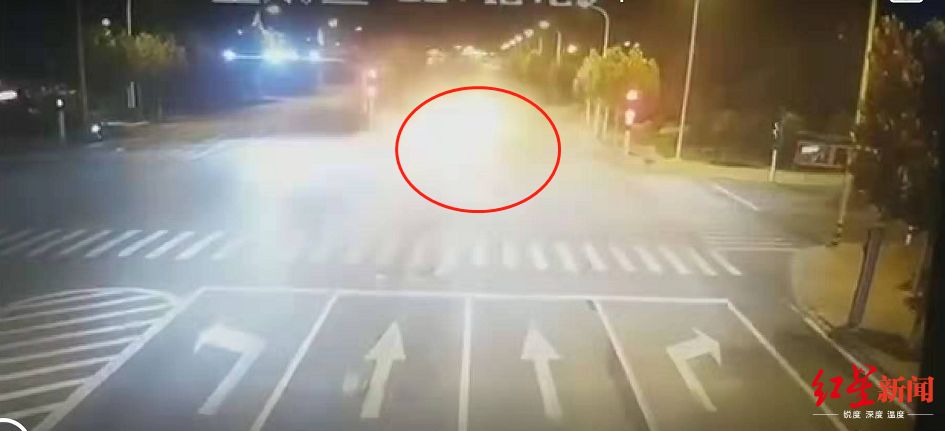 23岁女子醉驾玛莎拉蒂致2死4伤！3名嫌疑人被控制，疑似当事人微博曝光