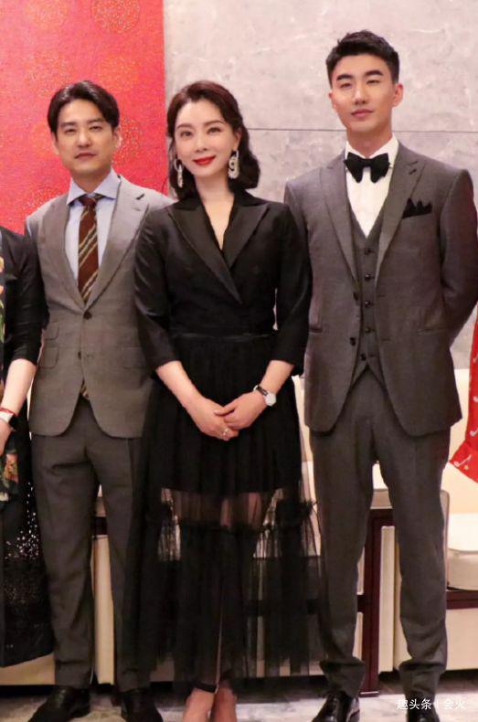 陈数靠相亲嫁钢琴家老公，恩爱8年不要孩子，“前夫”疑云终揭开