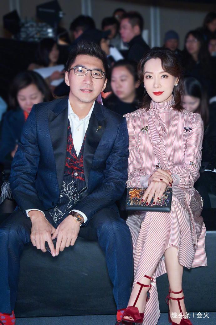 陈数靠相亲嫁钢琴家老公，恩爱8年不要孩子，“前夫”疑云终揭开