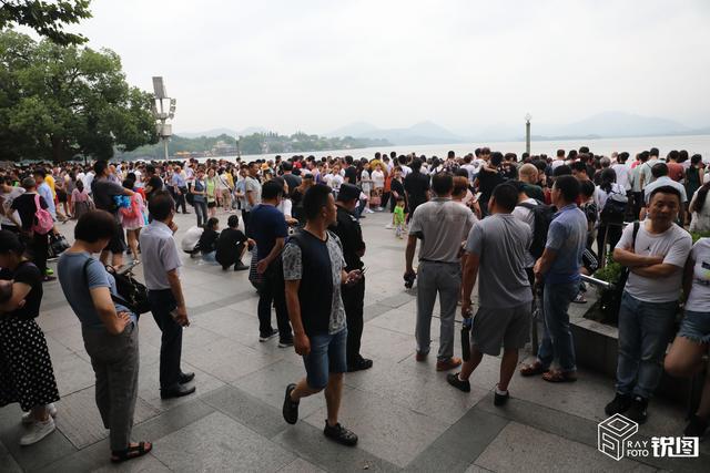 杭州西湖“网红”喷泉下周一暂停喷放，错过本周末要等两个月