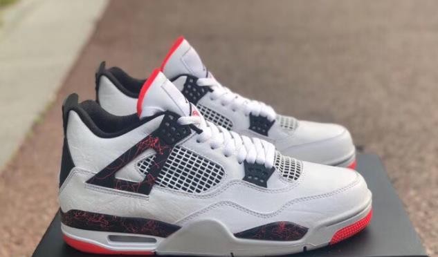 AJ1大理石配色, 春季与大家见面