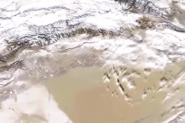 属于热带沙漠气候，终年高温干燥的撒哈拉沙漠为什么也会下雪？