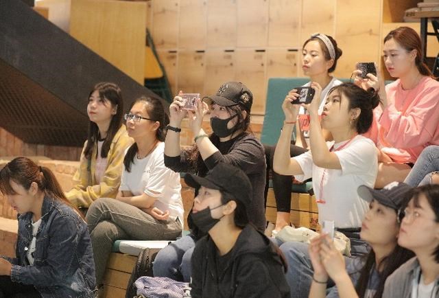EOS Party携手器材党迷妹，共赴视觉的狂欢宴