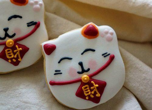 不知道吃什么,糖霜招财猫饼干准没错