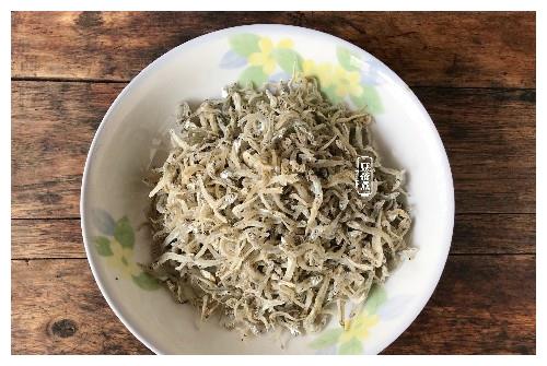 酒鬼评选出，男人最喜欢的“下酒小菜”花生米却未能上榜