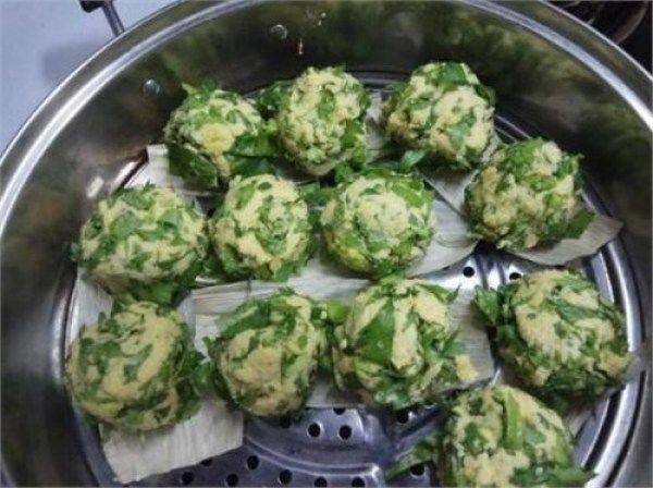 这菜平时都扔掉了, 但做成饭食后可香了, 更能保护皮肤不干燥!