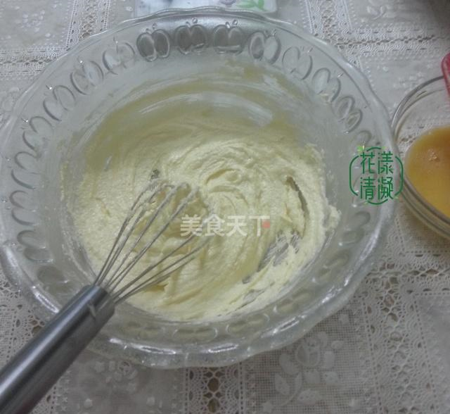 经典曲奇饼干,酥脆可口,做法超简单,一口就上瘾!