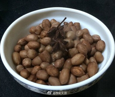 卤五香花生米