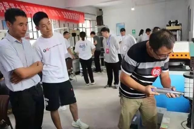 临汾市市场监管局开展检验检测机构混凝土抗压强度检测（回弹法）