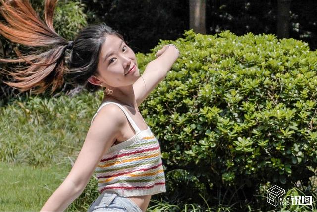 百万粉丝网红住合租房：寒冬穿短裙跳舞，烈日背器材拍视频