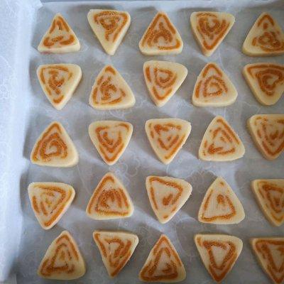 只有最美味的咸蛋黄肉松饼干,才能点亮你的餐桌