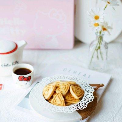 只有最美味的咸蛋黄肉松饼干,才能点亮你的餐桌