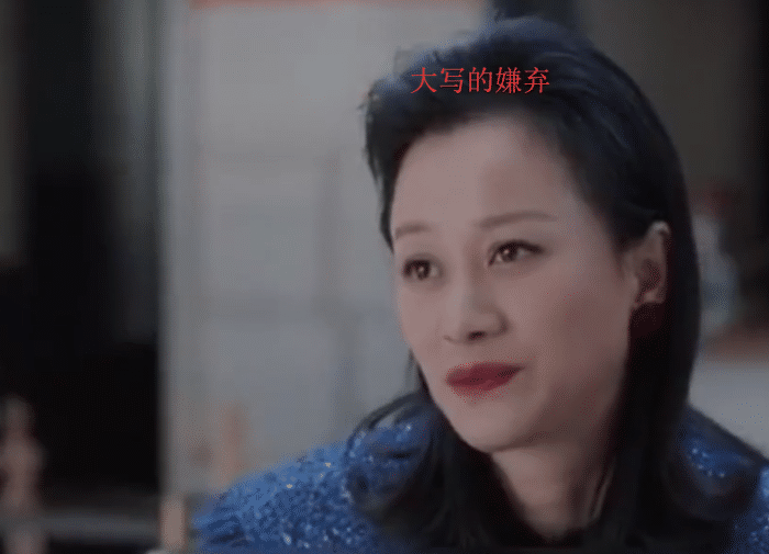 邓伦拿起吹风机一秒化身郝小倩，妖娆？马思纯的表情说明一切