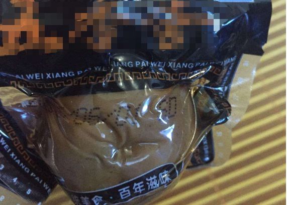 零食界让人“抓狂”的4种包装，火腿肠不算啥，图4是认真的吗？