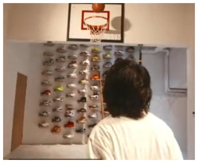 《奋斗》清流演《小欢喜》!萧敬腾8层豪宅中这件艺术品来自小猪