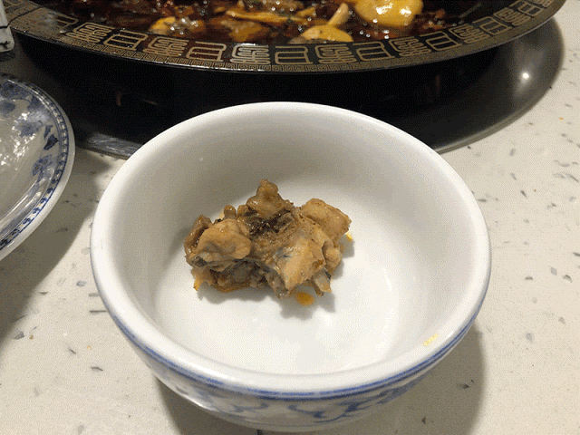 深扒！除了石灰市芋儿鸡，渝中区居然还有这样一家深藏不露的烧鸡